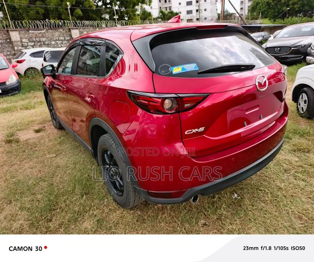 Mazda CX-5 2020 Red