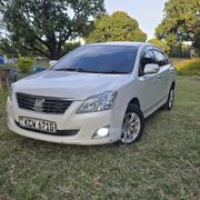 Toyota Premio 2012 White for sale