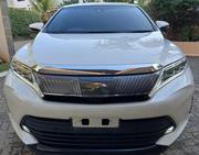 Toyota Harrier 2.0 2019 White for sale