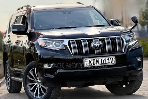 Toyota Land Cruiser Prado 2018 Black