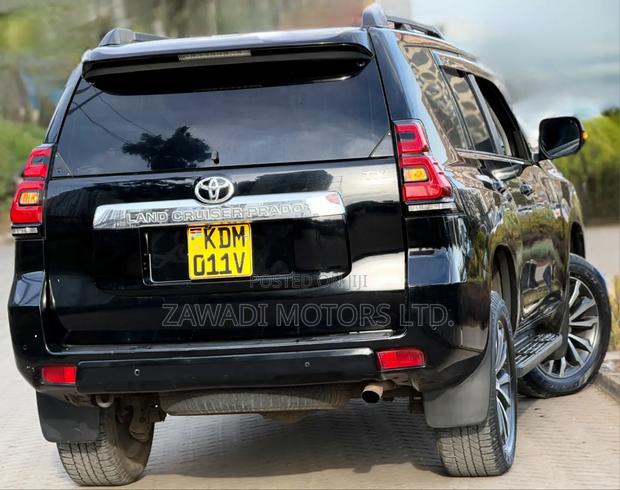 Toyota Land Cruiser Prado 2018 Black