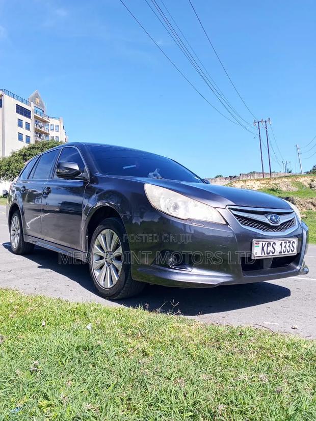 Subaru Legacy 2011 Gray
