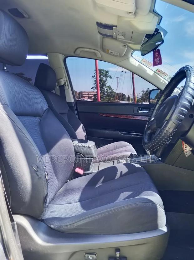 Subaru Legacy 2011 Gray