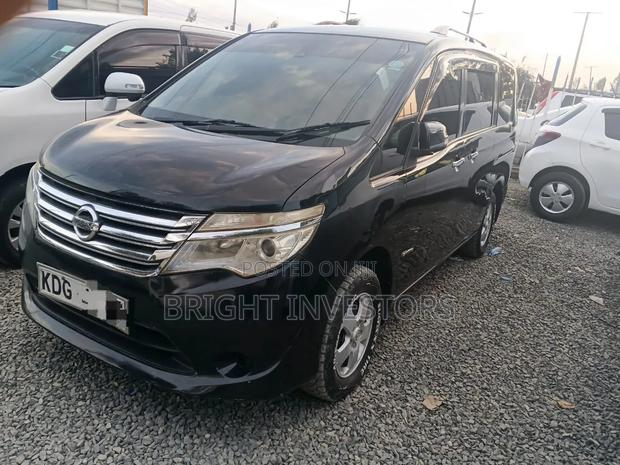 Nissan Serena 2015 Black