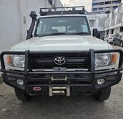 Toyota Land Cruiser 2021 White for sale
