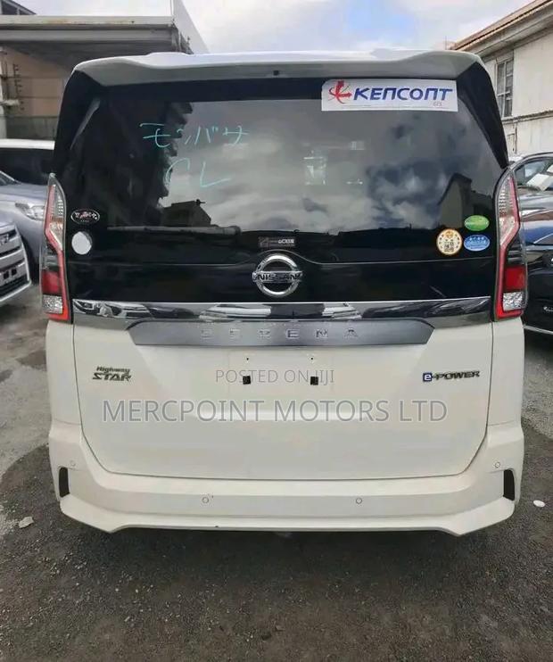 Nissan Serena 2019 White