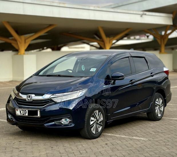 Honda Fit Shuttle 2017 Black