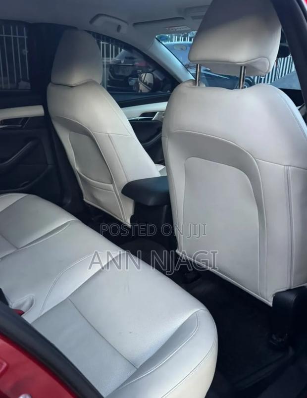 Mazda Axela 2019 Red