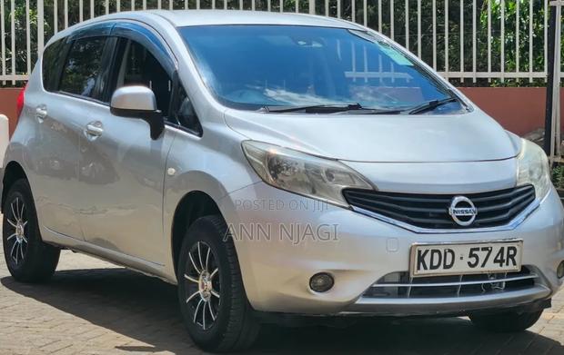 Nissan Note 2014 Silver