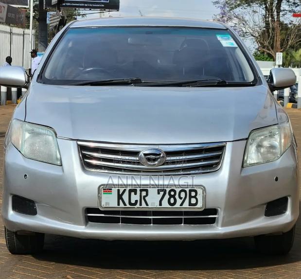 Toyota Axio 2011 Silver