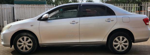 Toyota Axio 2011 Silver