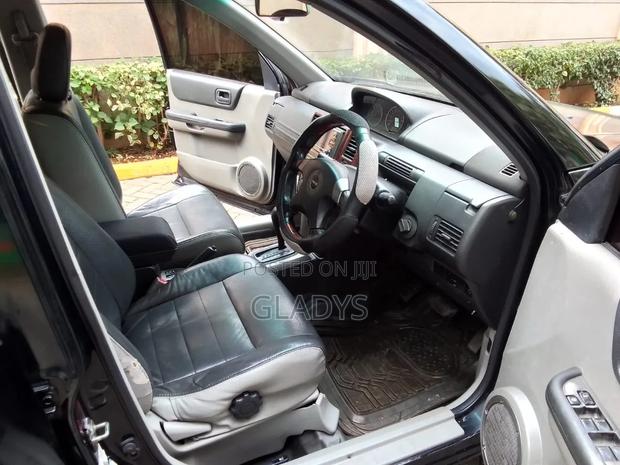 Nissan X-Trail 2005 Black