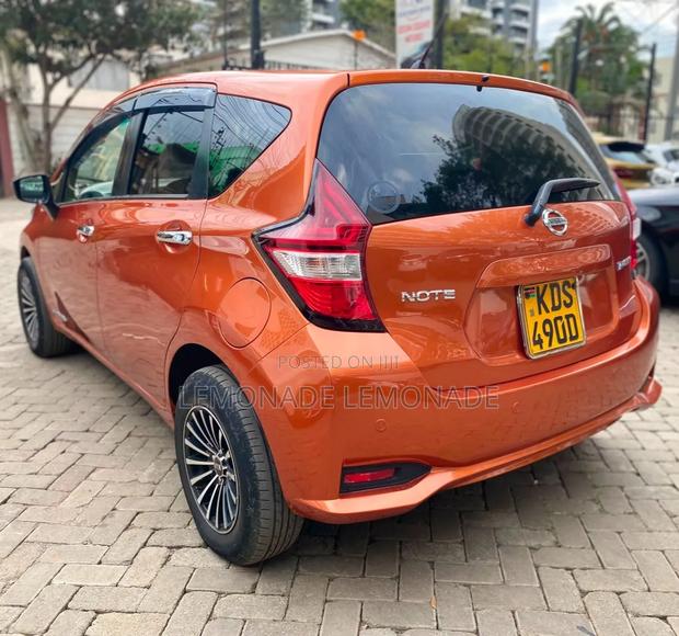 Nissan Note 1.2 Hybrid 2018 Orange