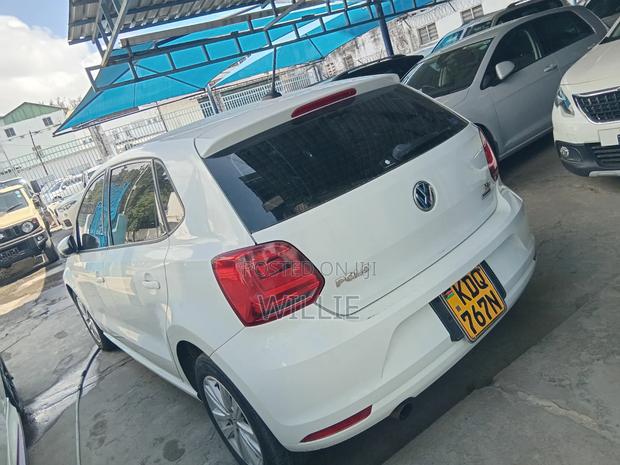 Volkswagen Polo 2017 White