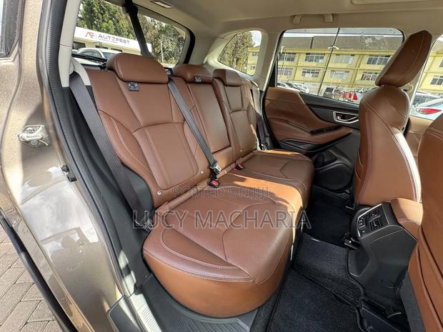 Subaru Forester 2019 Brown