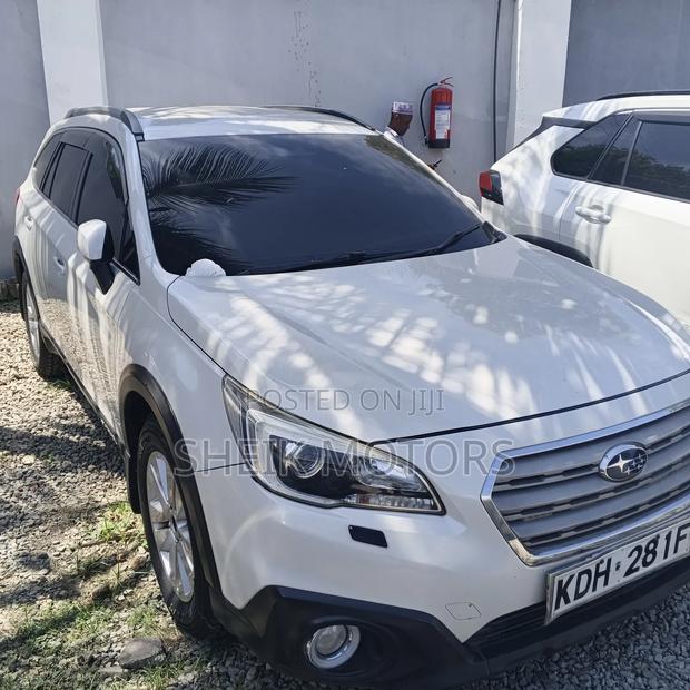 Subaru Outback 2015 White