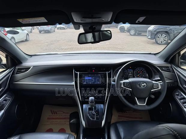 Toyota Harrier 2019 Pearl