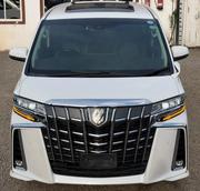 Toyota Alphard 2019 White for sale