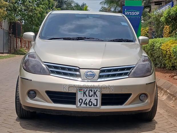 Nissan Tiida 1.5L 16V 2009 Brown