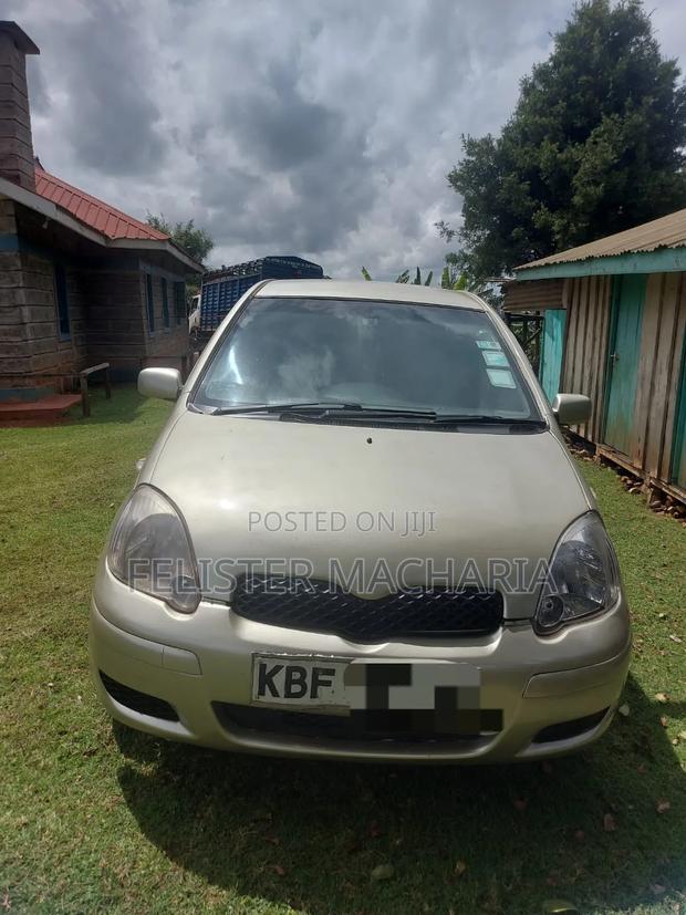 Toyota Vitz 2003 Gray