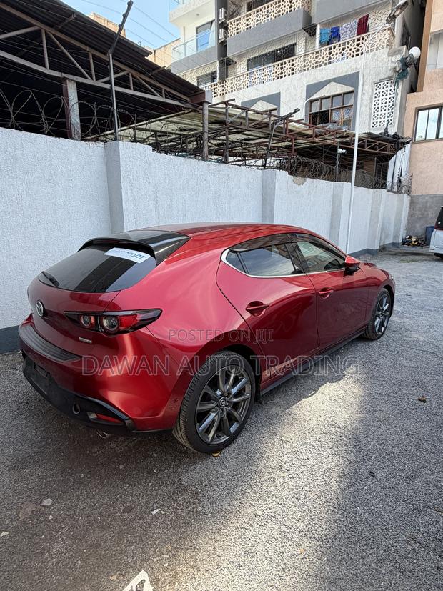 Mazda 3 2021 Red