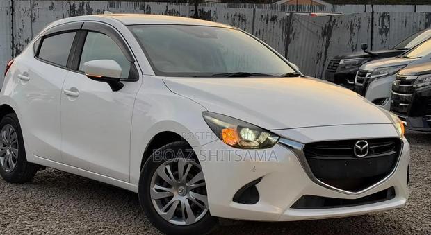 Mazda Demio 2019 White