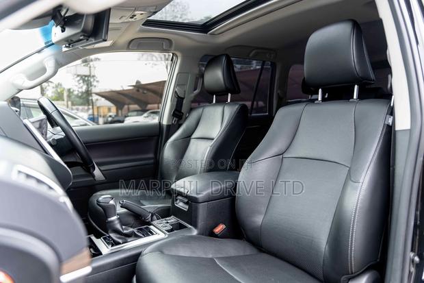Toyota Land Cruiser Prado 2.8 2021 Black