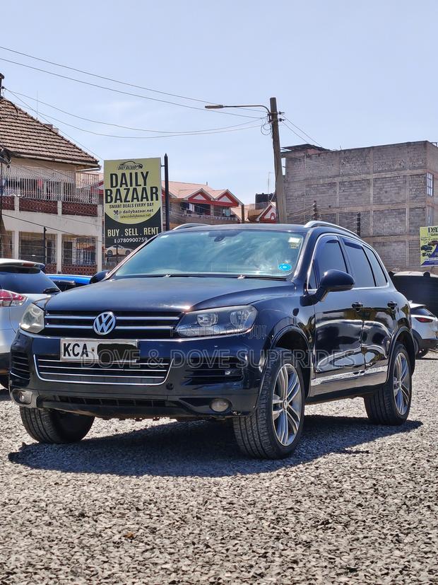 Volkswagen Touareg 2010 Black