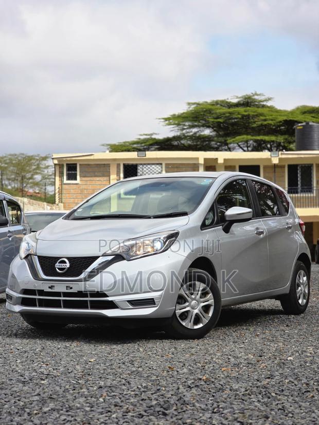 Nissan Note 2018 Silver