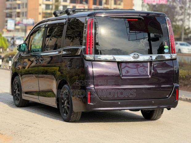 Toyota Noah 2019 Matt Black
