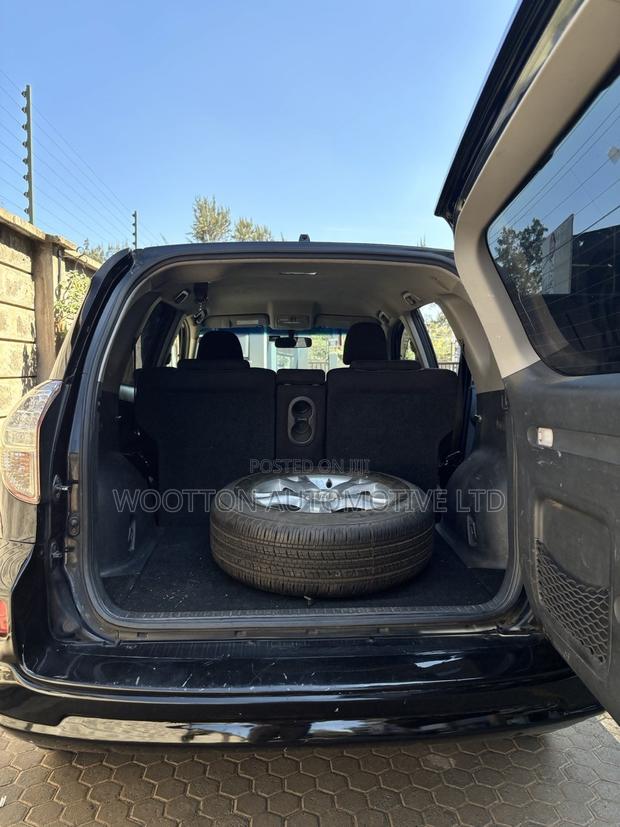 Toyota RAV4 2011 Black