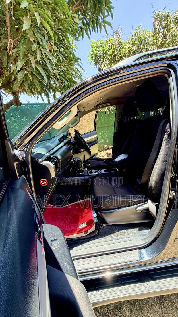 Toyota Hilux Revo Double Cab Deisel 2.4 AWD 2018 Black