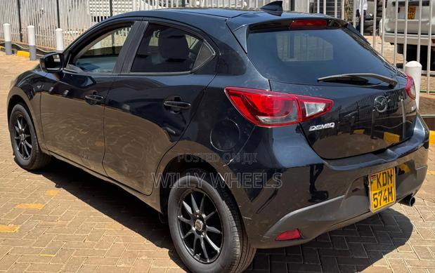 Mazda Demio 2016 Black