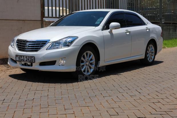 Toyota Crown 2009 Pearl