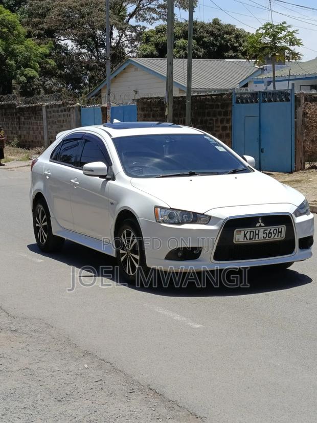 Mitsubishi Galant 2015 White