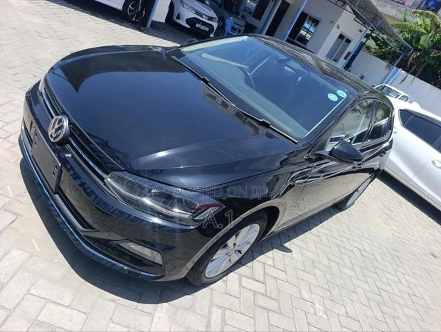 Volkswagen Polo 2019 Black