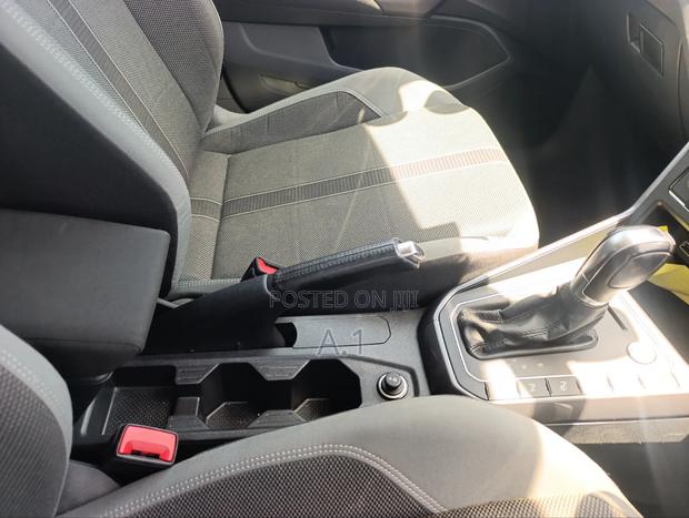 Volkswagen Polo 2019 Black