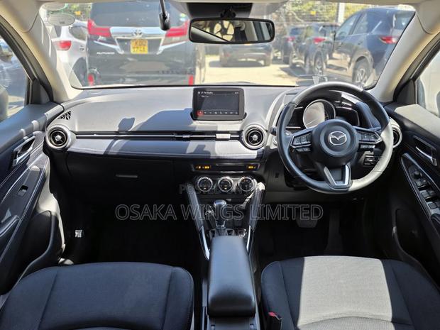 Mazda 2 2020 White