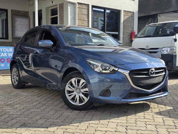 Mazda Demio 2019 Blue