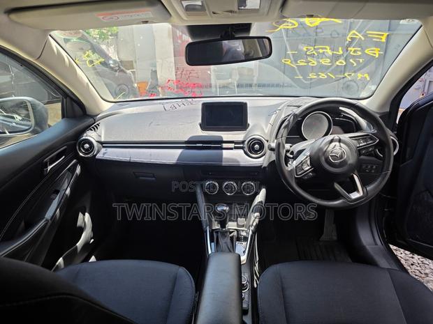 Mazda 2 2019 Gray