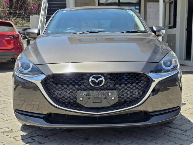 Mazda 2 2020 Brown
