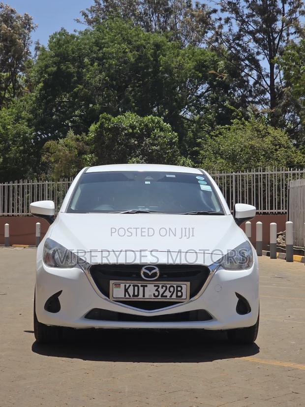 Mazda Demio 2018 Burgundy