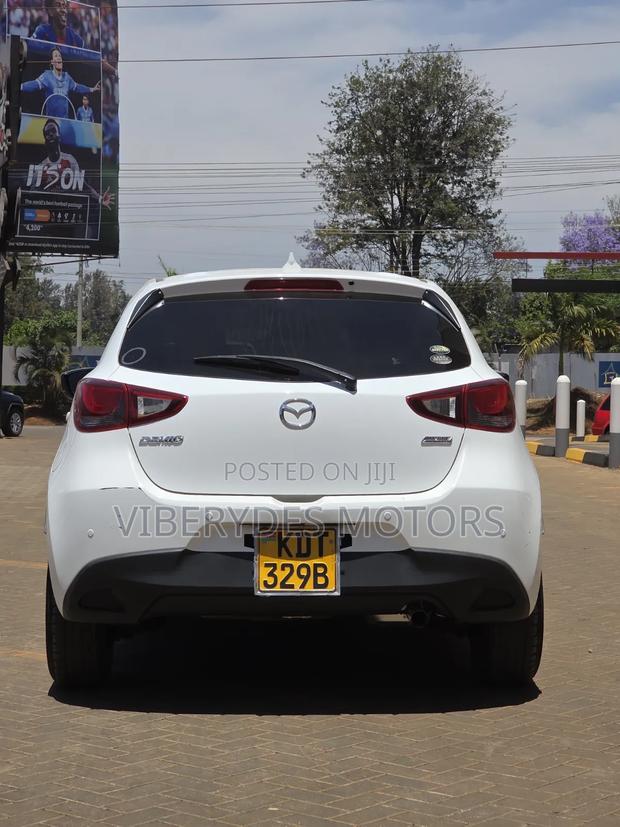 Mazda Demio 2018 Burgundy