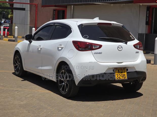 Mazda Demio 2018 Burgundy