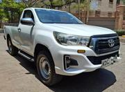 Toyota Hilux 2017 White for sale