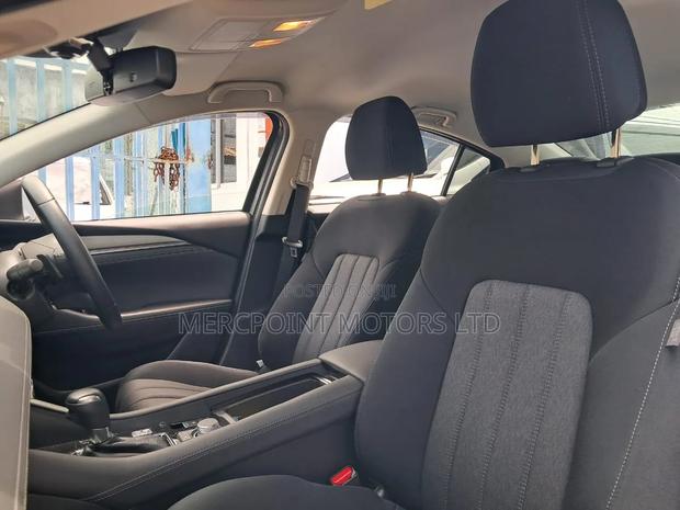 Mazda Atenza 2019 Silver