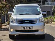 Toyota Noah 2.0 158hp FWD (8 Seater) 2012 Silver for sale