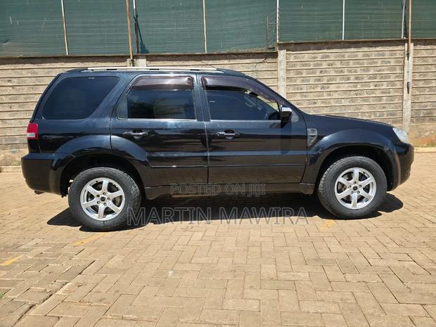 Ford Escape 2011 Black
