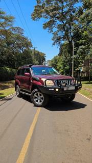 Toyota Land Cruiser 3.0 D-4D C 2006 Maroon for sale