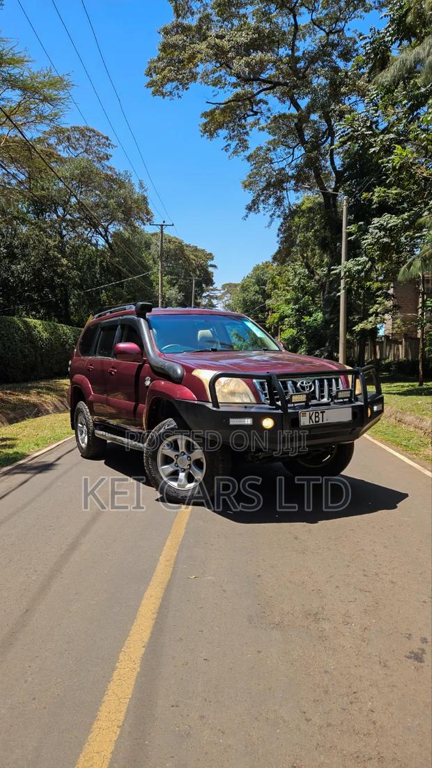 Toyota Land Cruiser 3.0 D-4D C 2006 Maroon